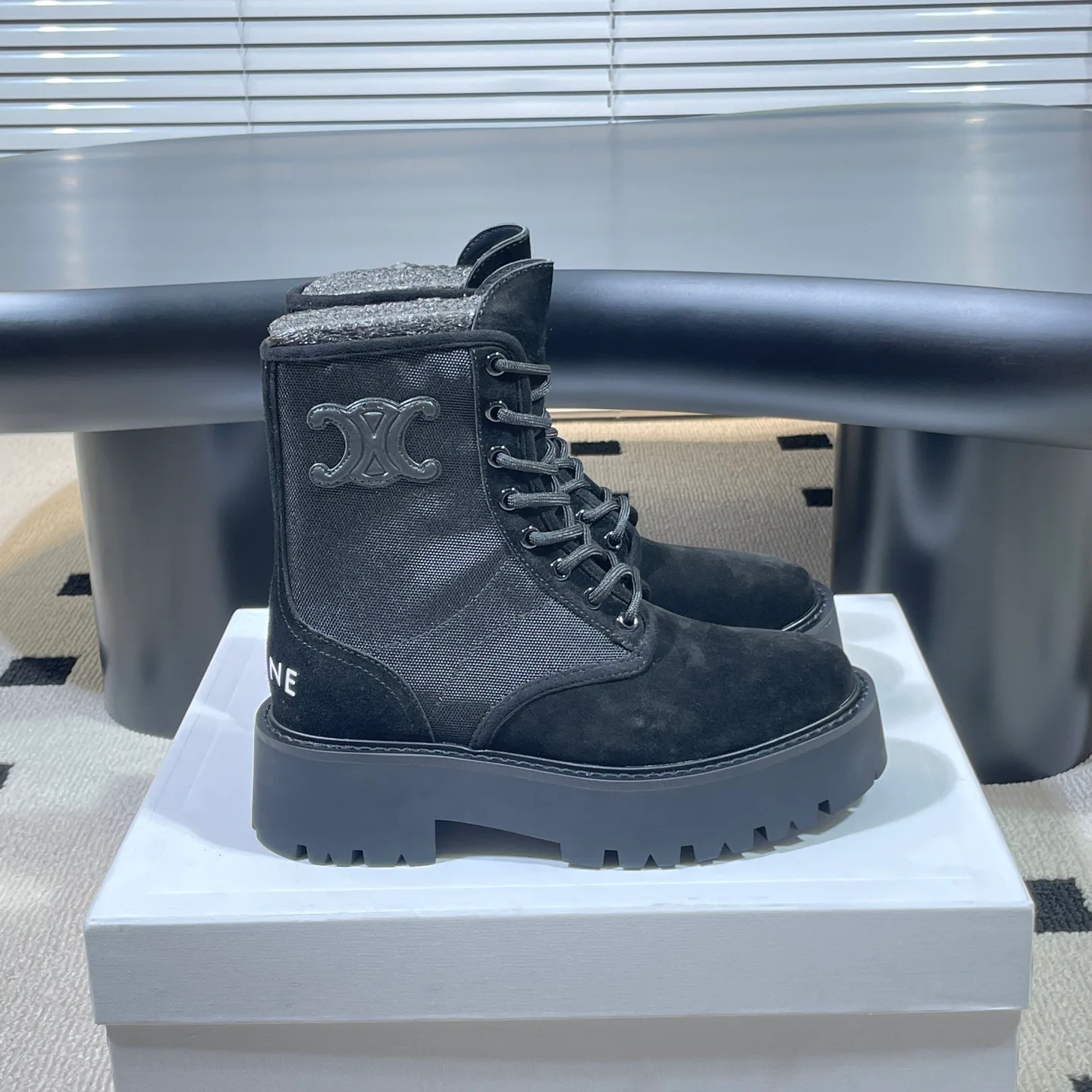 Women's Ankle Boots CELINE 18041608