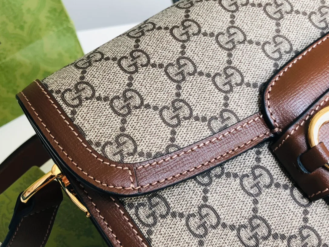 Women's Classic Handbags GUCCI 17424821