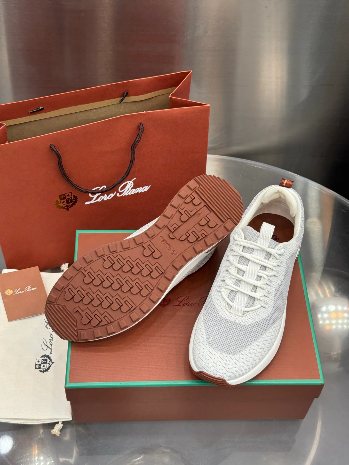 Men's Sneakers LORO PIANA 18202678
