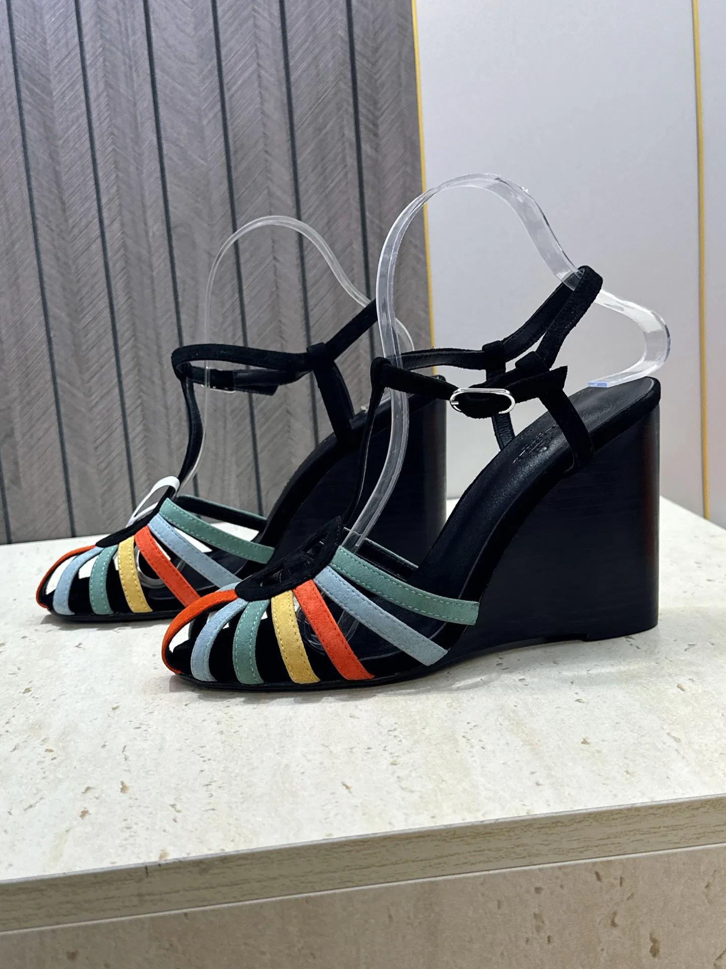 Women's Open-Toe Sandals HERMES 18120770