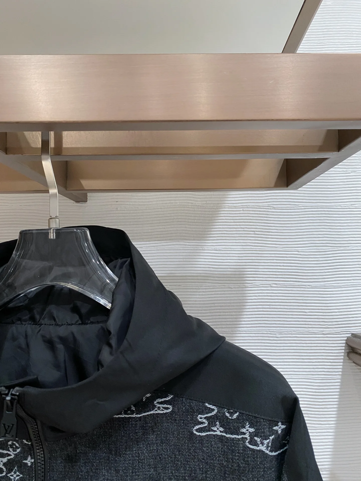 Men's Jackets And Down Jackets LOUIS VUITTON 17966739