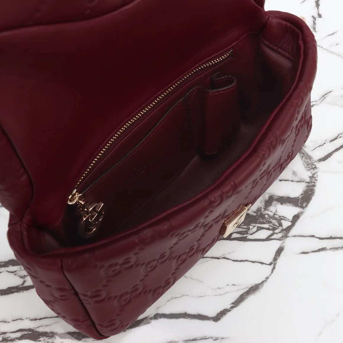 Women's Classic Handbags GUCCI 18210718