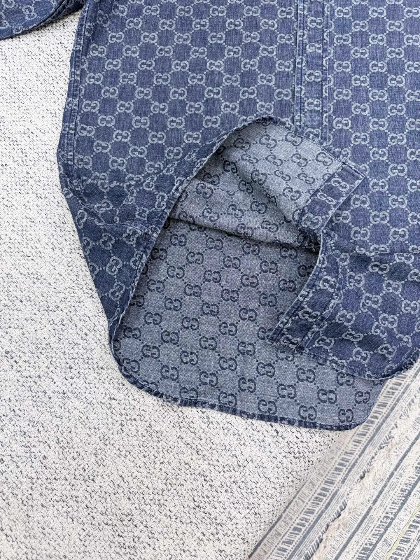 Men's Shirts GUCCI 18073974