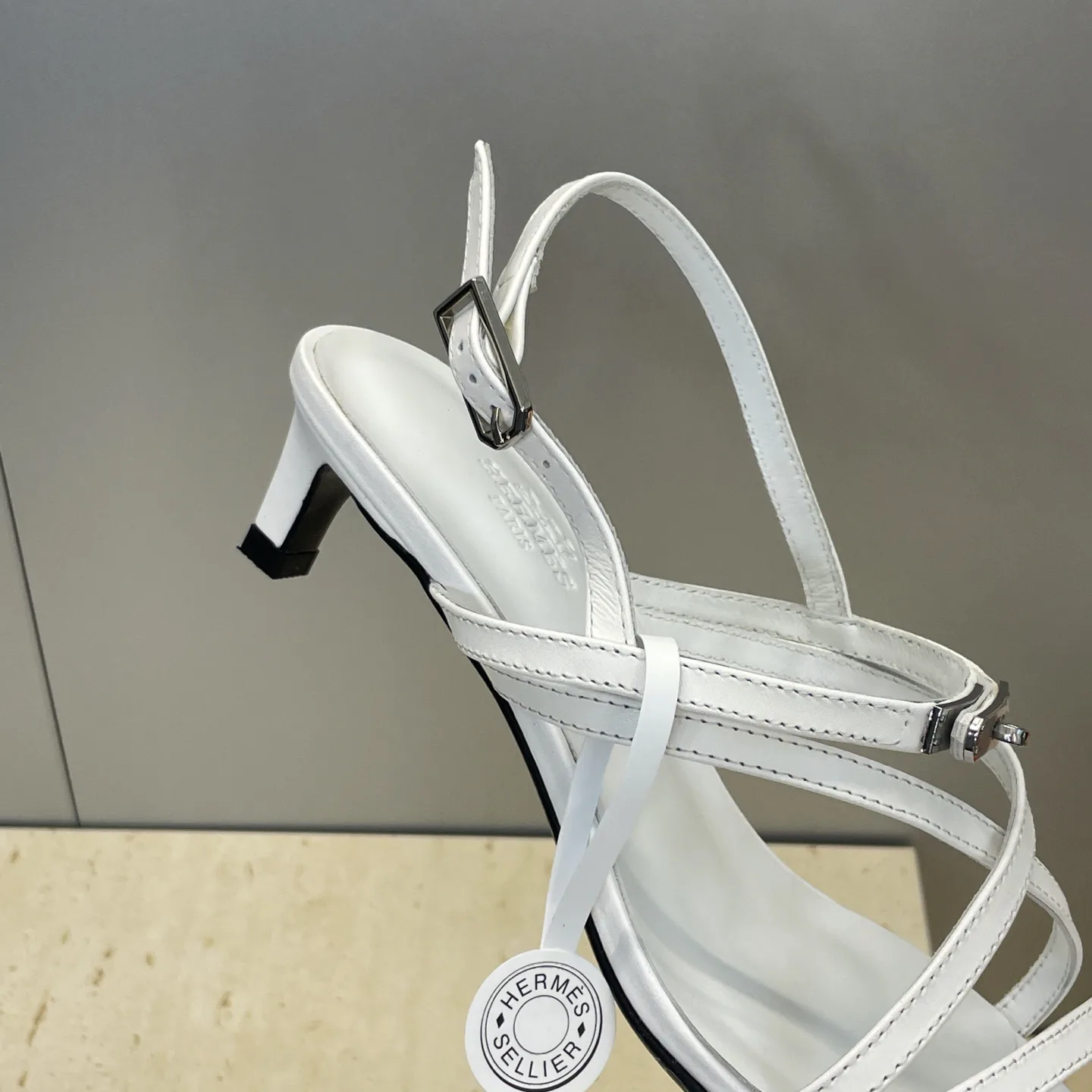 Women's Open-Toe Sandals HERMES 18120781