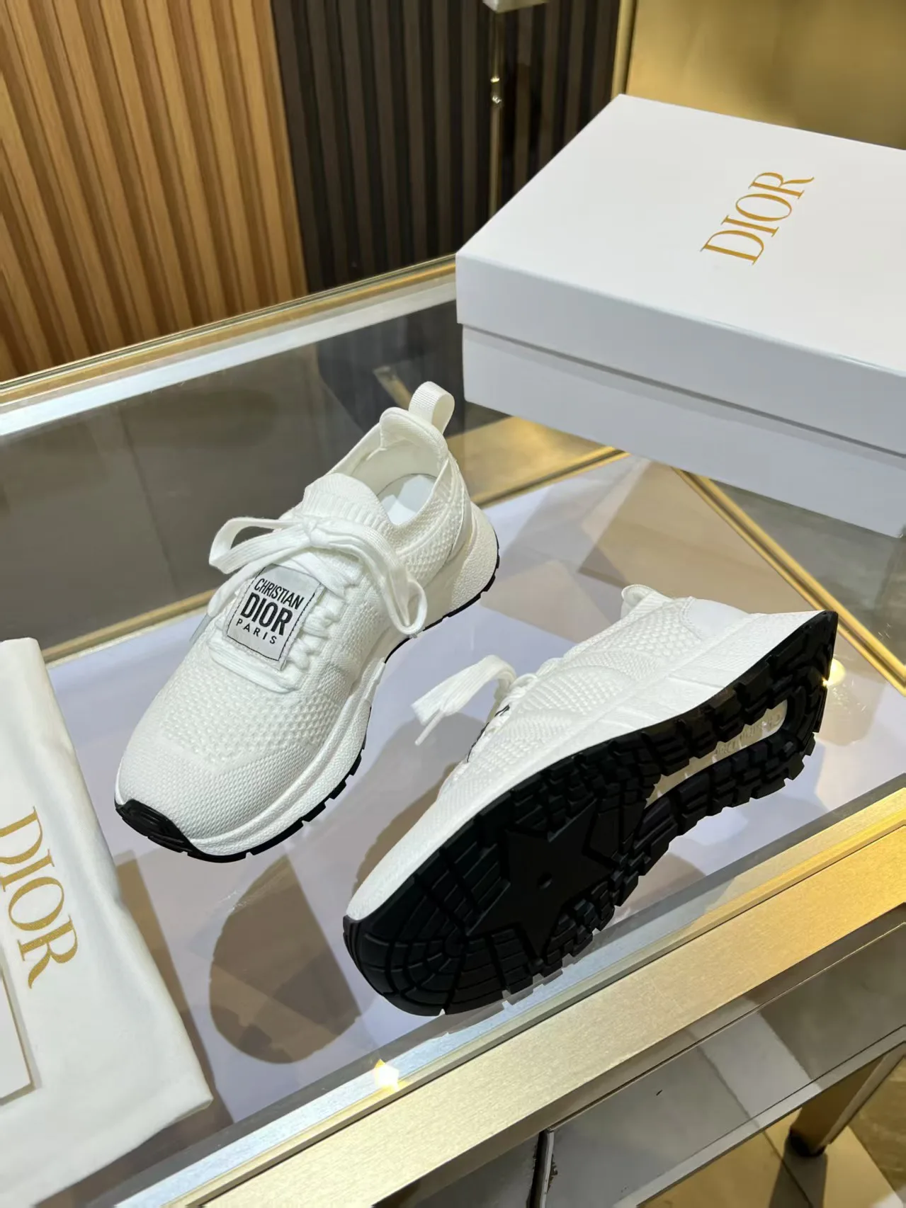 Women's Sneakers CHRISTIAN DIOR 18311534