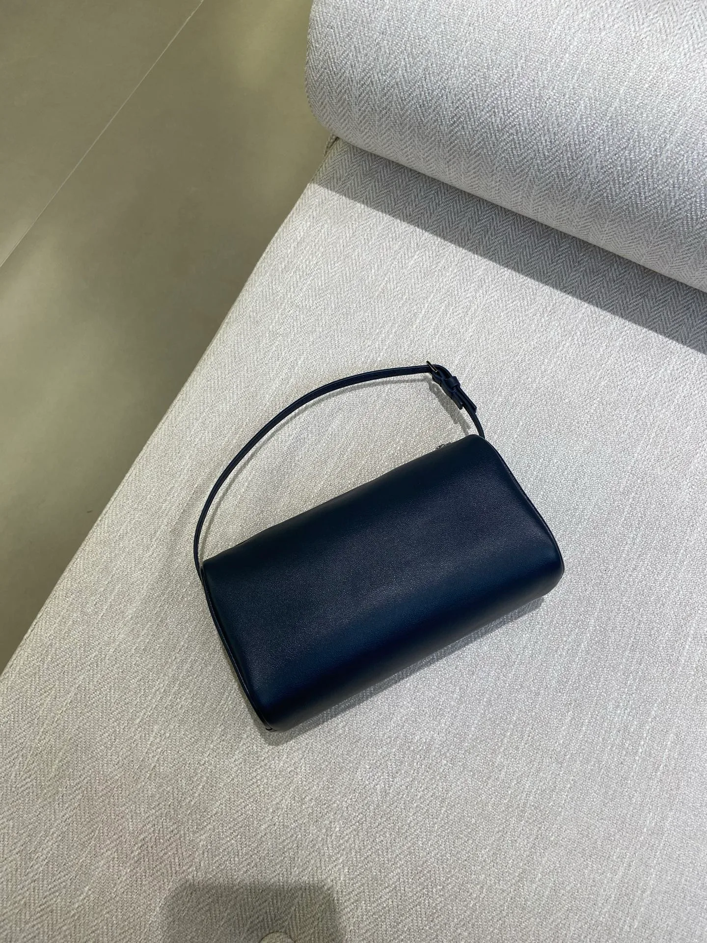 Women's Classic Handbags THE ROW 18352608