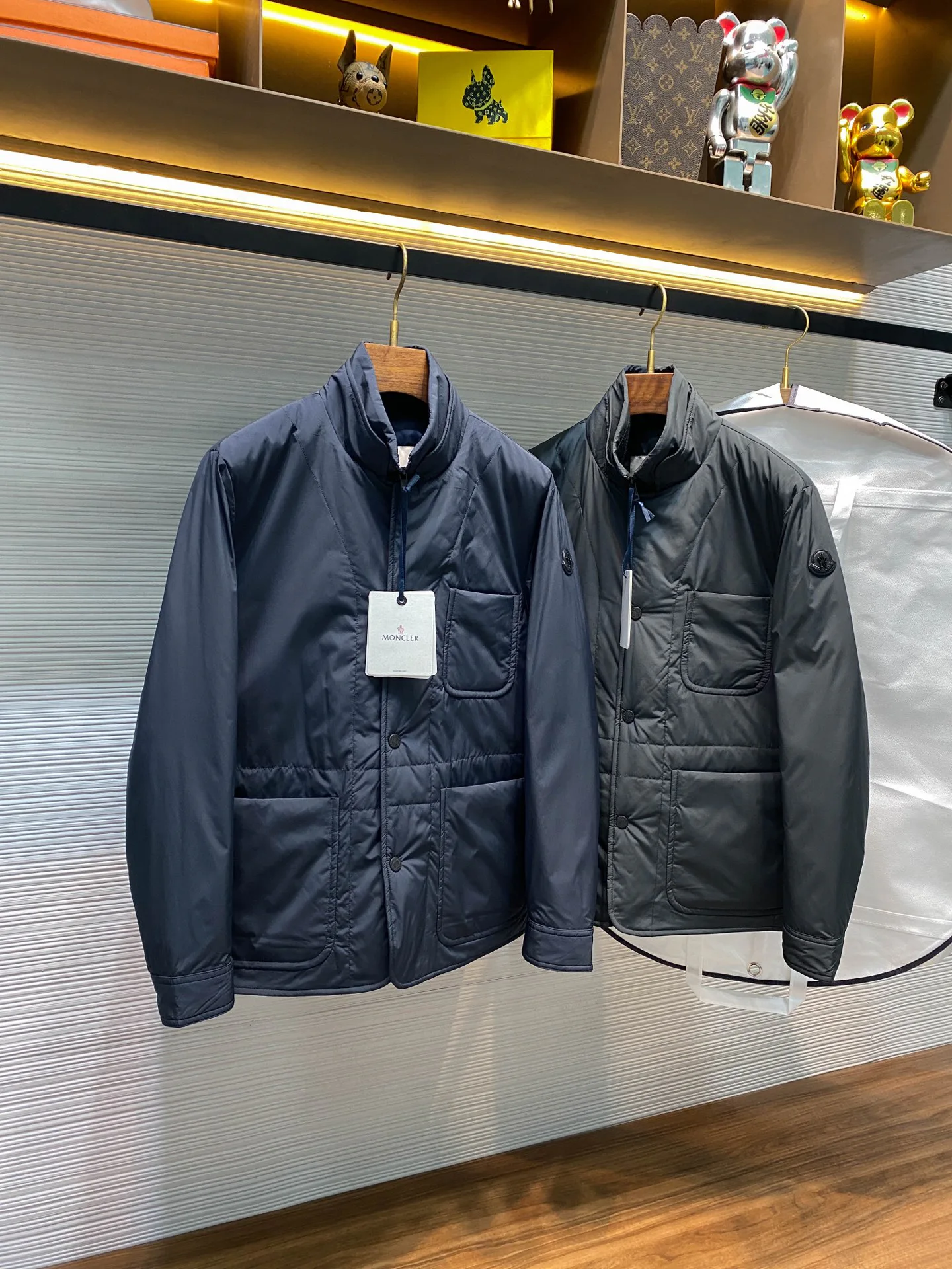 Куртки И Пуховики Мужские Moncler 18596742