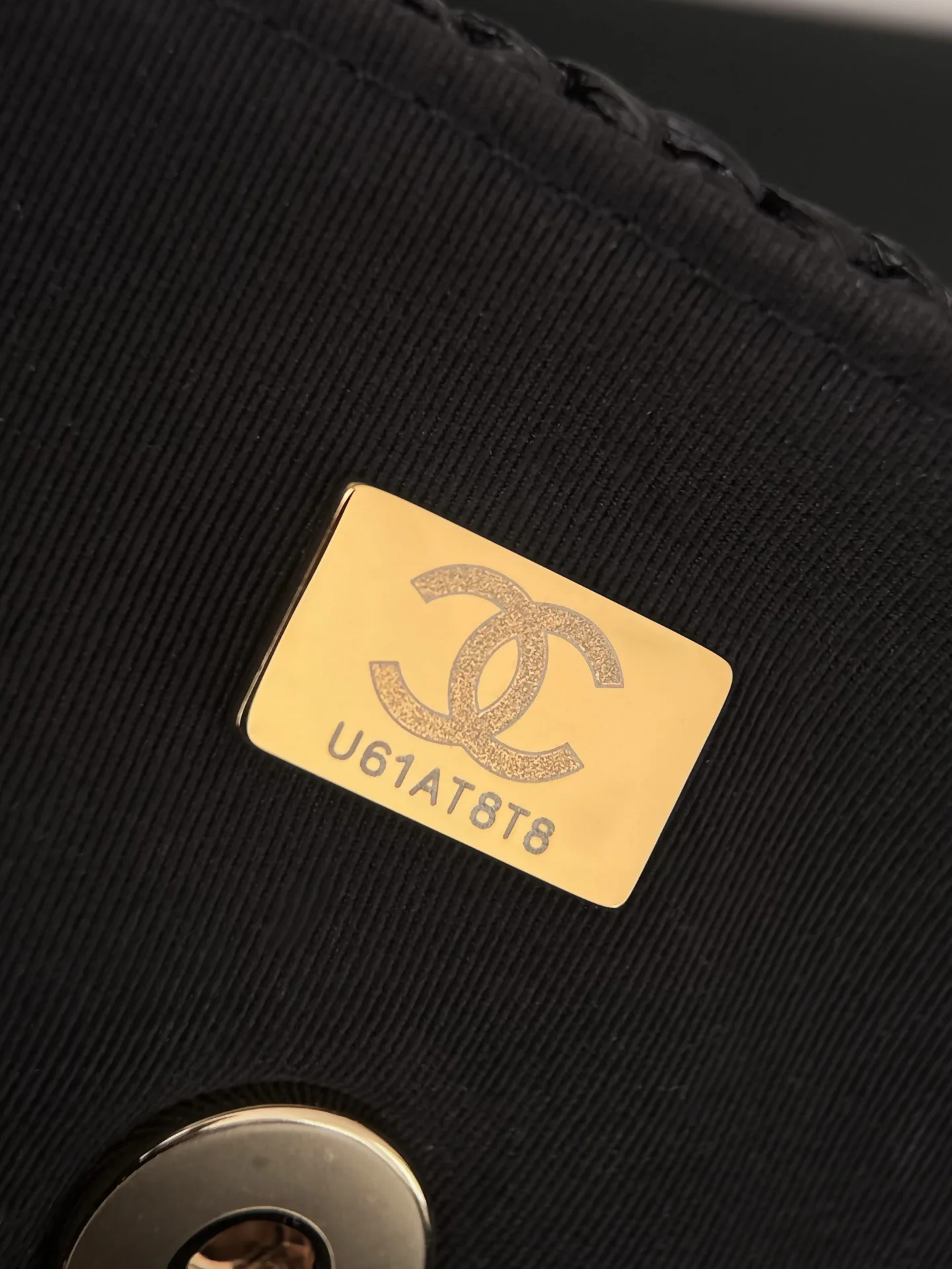 Классические Сумки Женские Chanel 18588479