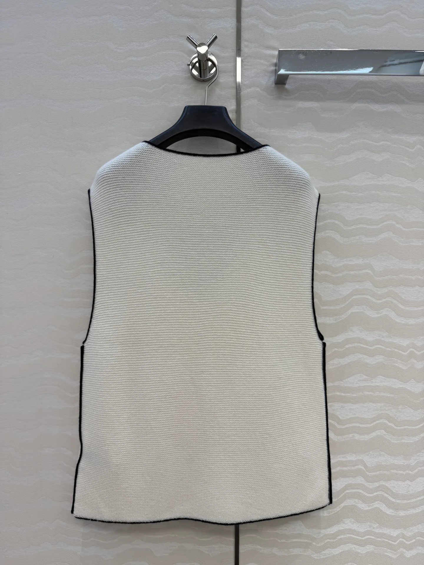 Women's Vests CHANEL 16918960