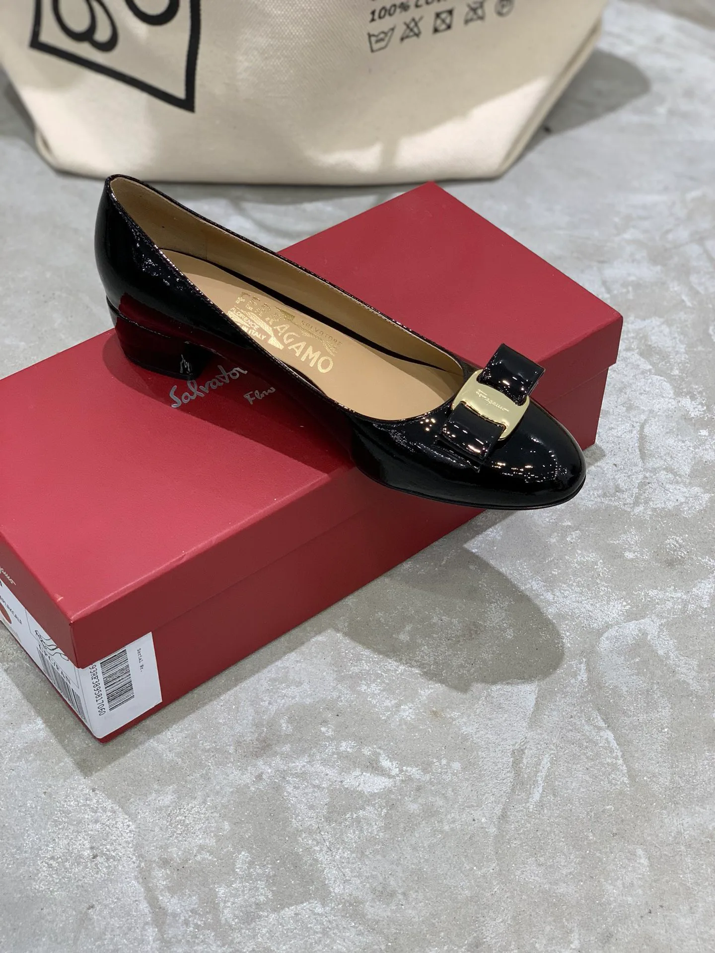 Women's Ballet Flats SALVATORE FERRAGAMO 18340689