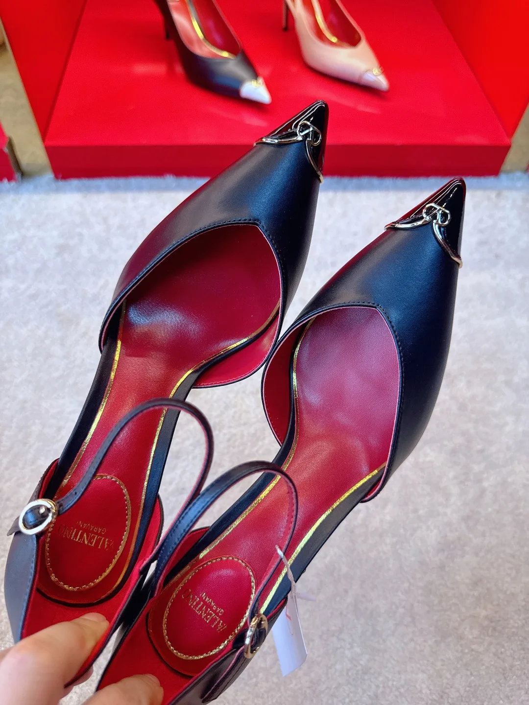Women's Heels VALENTINO 17922390