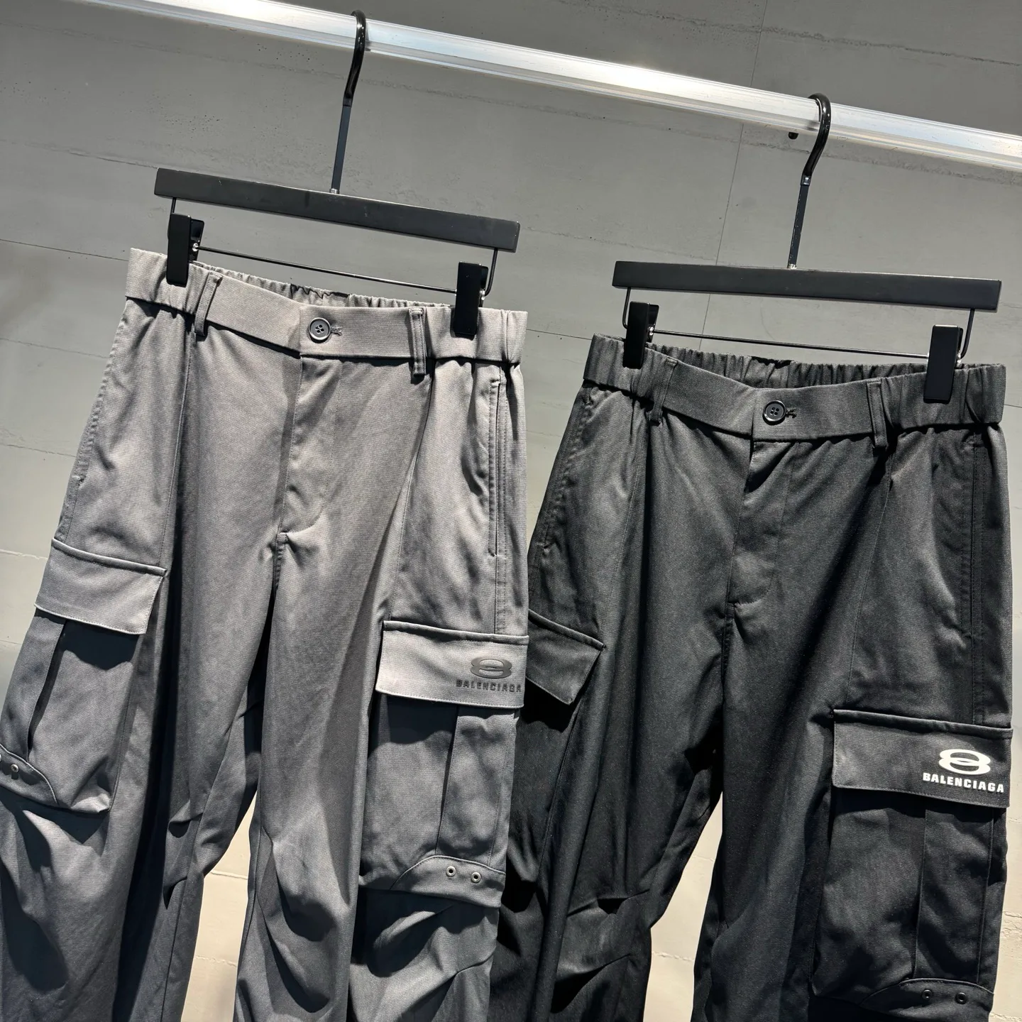 Men's Trousers BALENCIAGA 17298029
