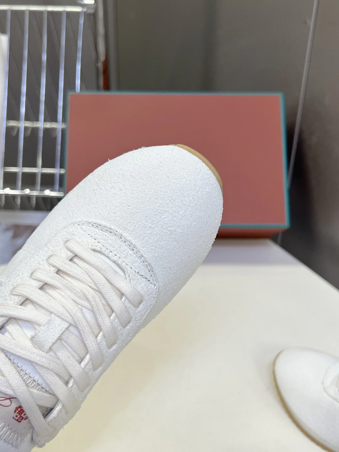 Women's Sneakers LORO PIANA 17449339