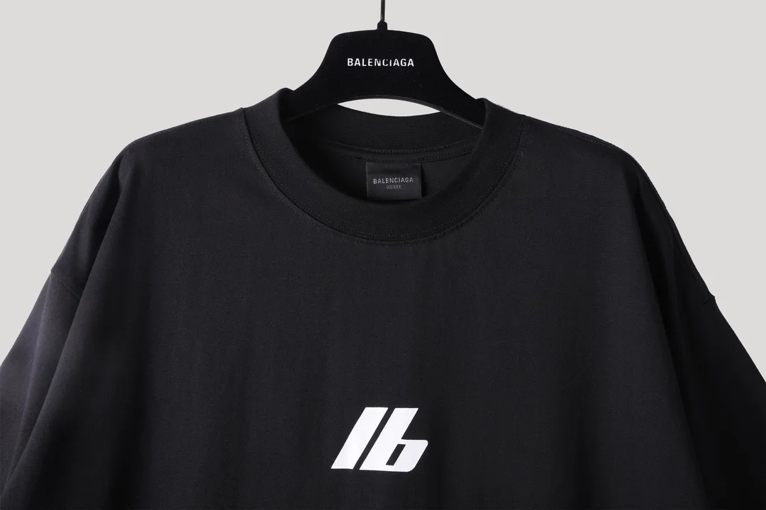 Women's T-Shirts BALENCIAGA 18190853