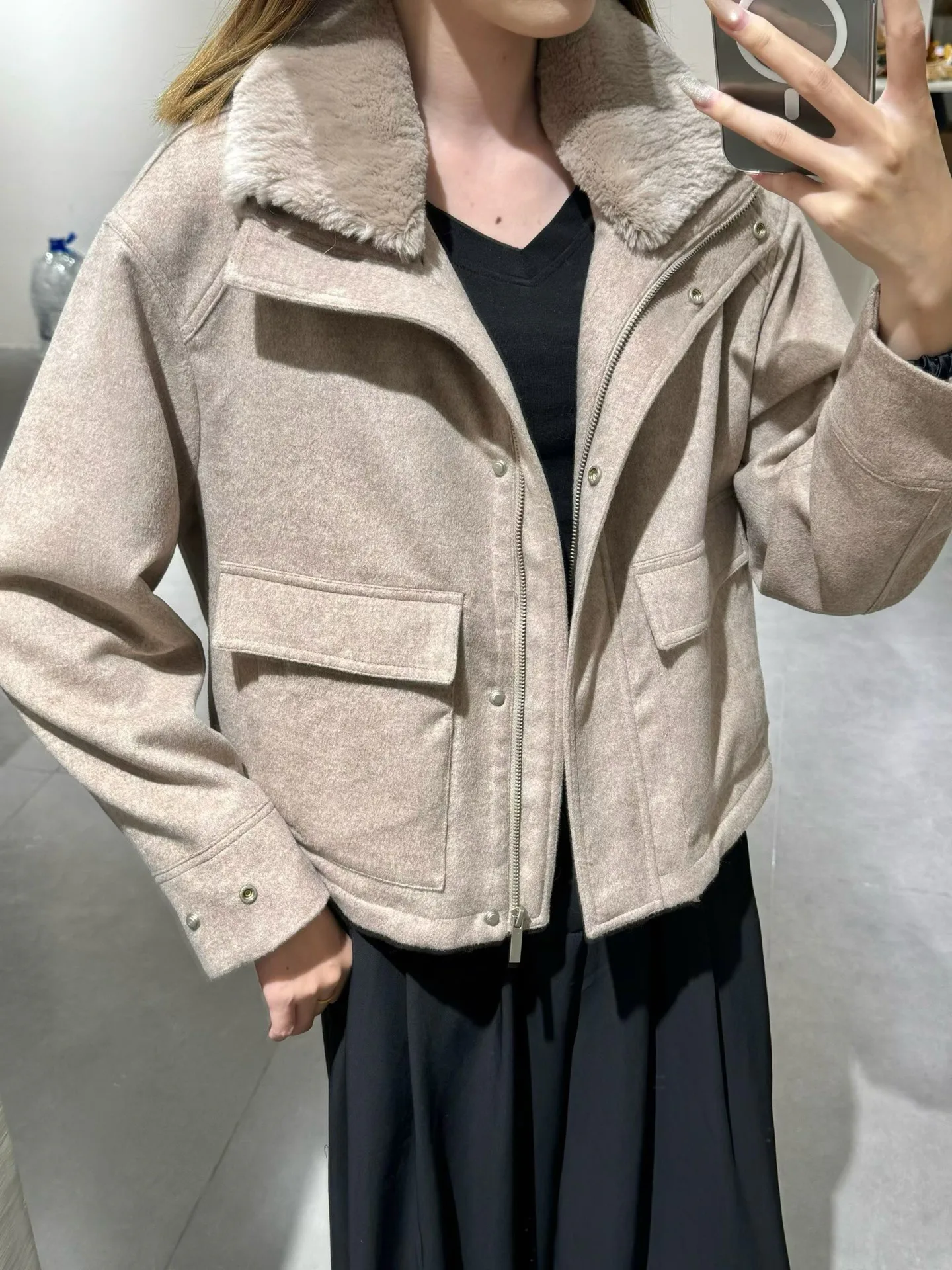 Women's Jackets And Down Jackets LORO PIANA 18376056