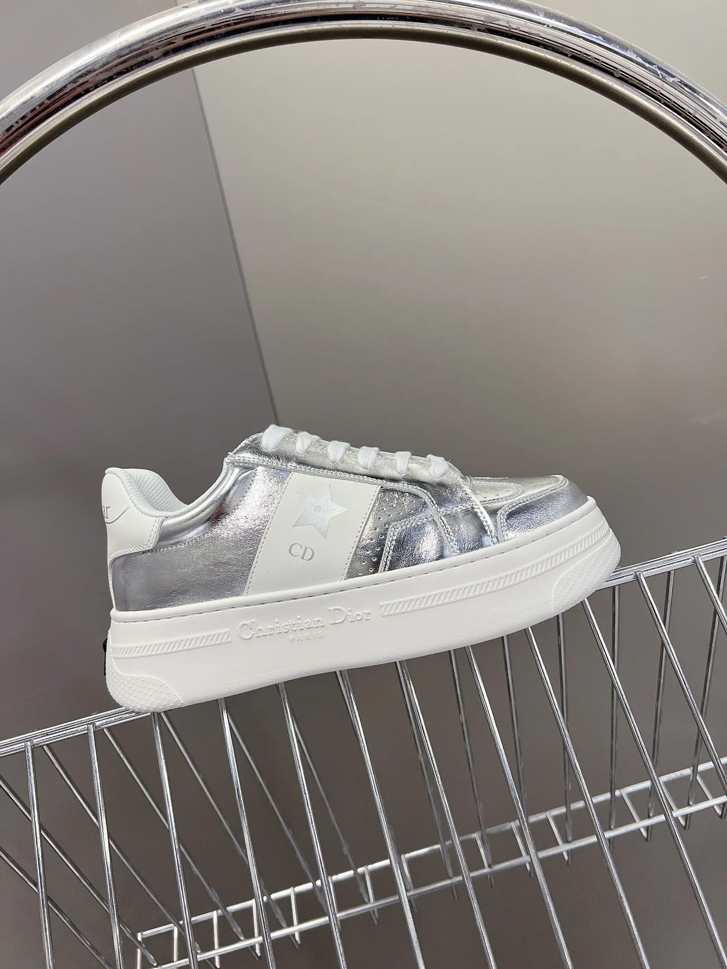 Women's Sneakers CHRISTIAN DIOR 18005349