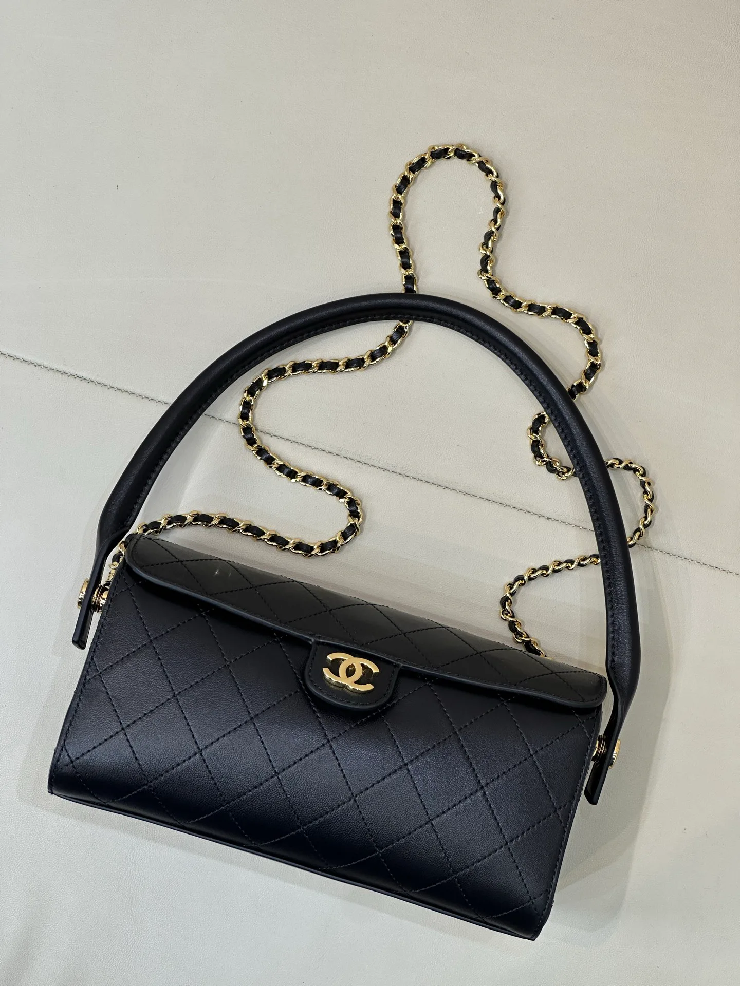 Women's Classic Handbags CHANEL 17376204