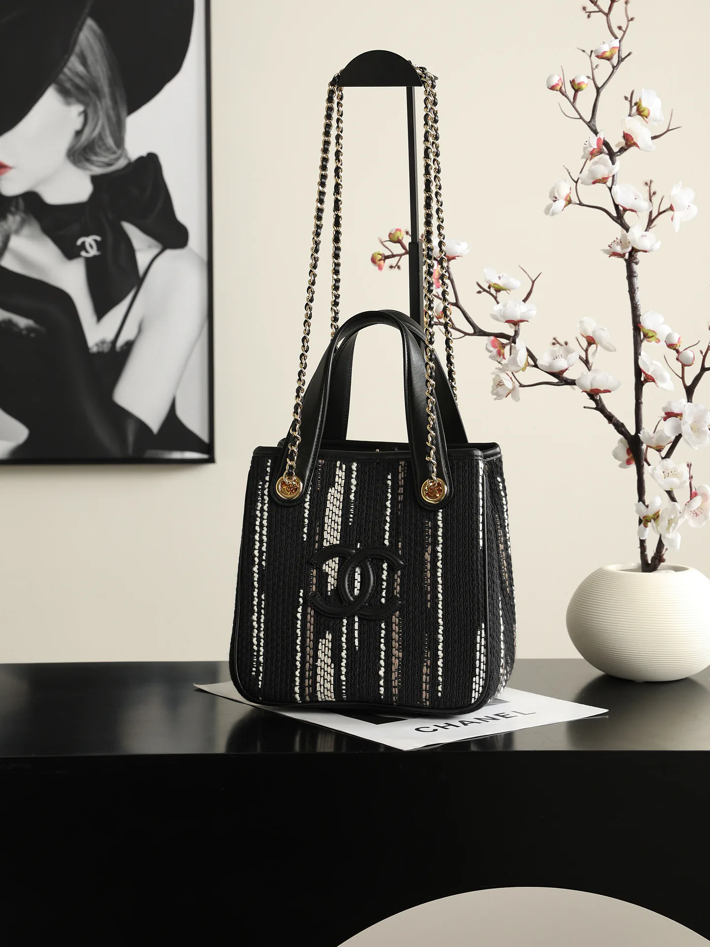 Women's Classic Handbags CHANEL 17878616