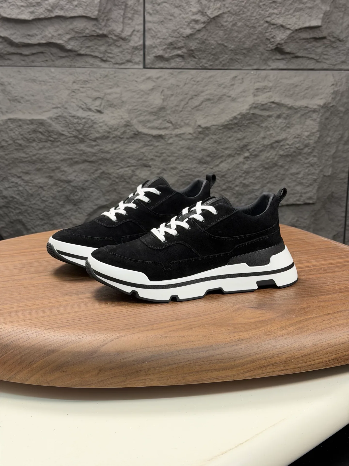 Men's Sneakers HERMES 18116578