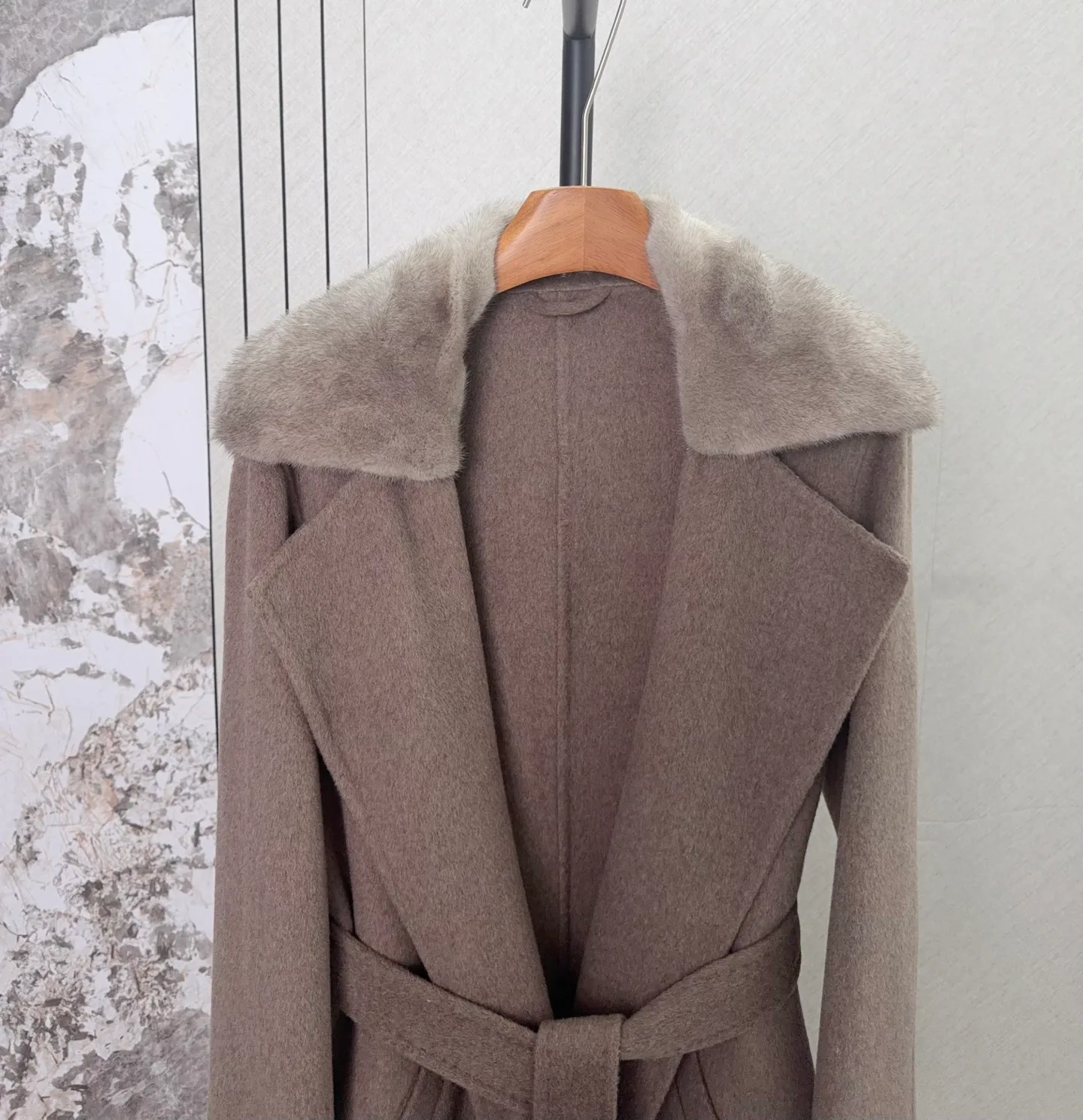 Women's Coats LORO PIANA 17860230