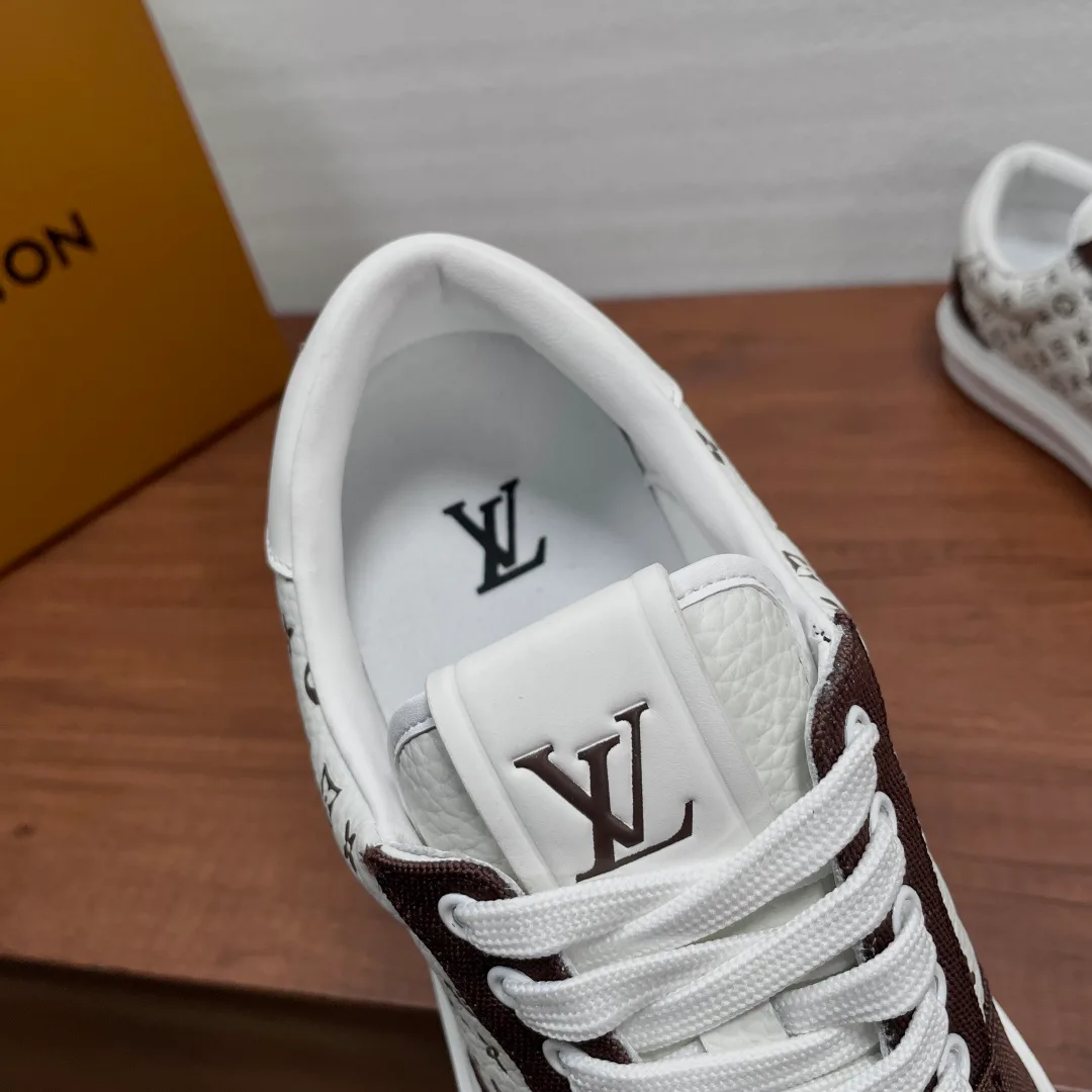 Men's Sneakers LOUIS VUITTON 18296787