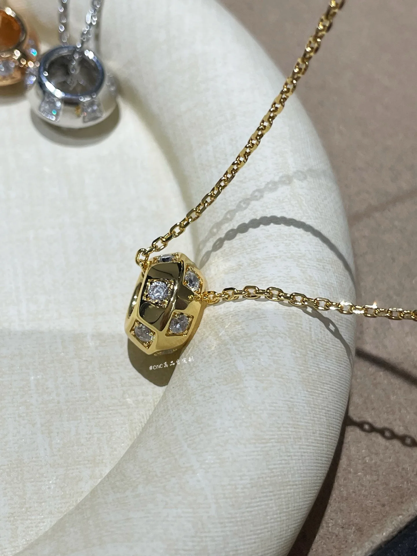 Jewelry LOUIS VUITTON 17819343