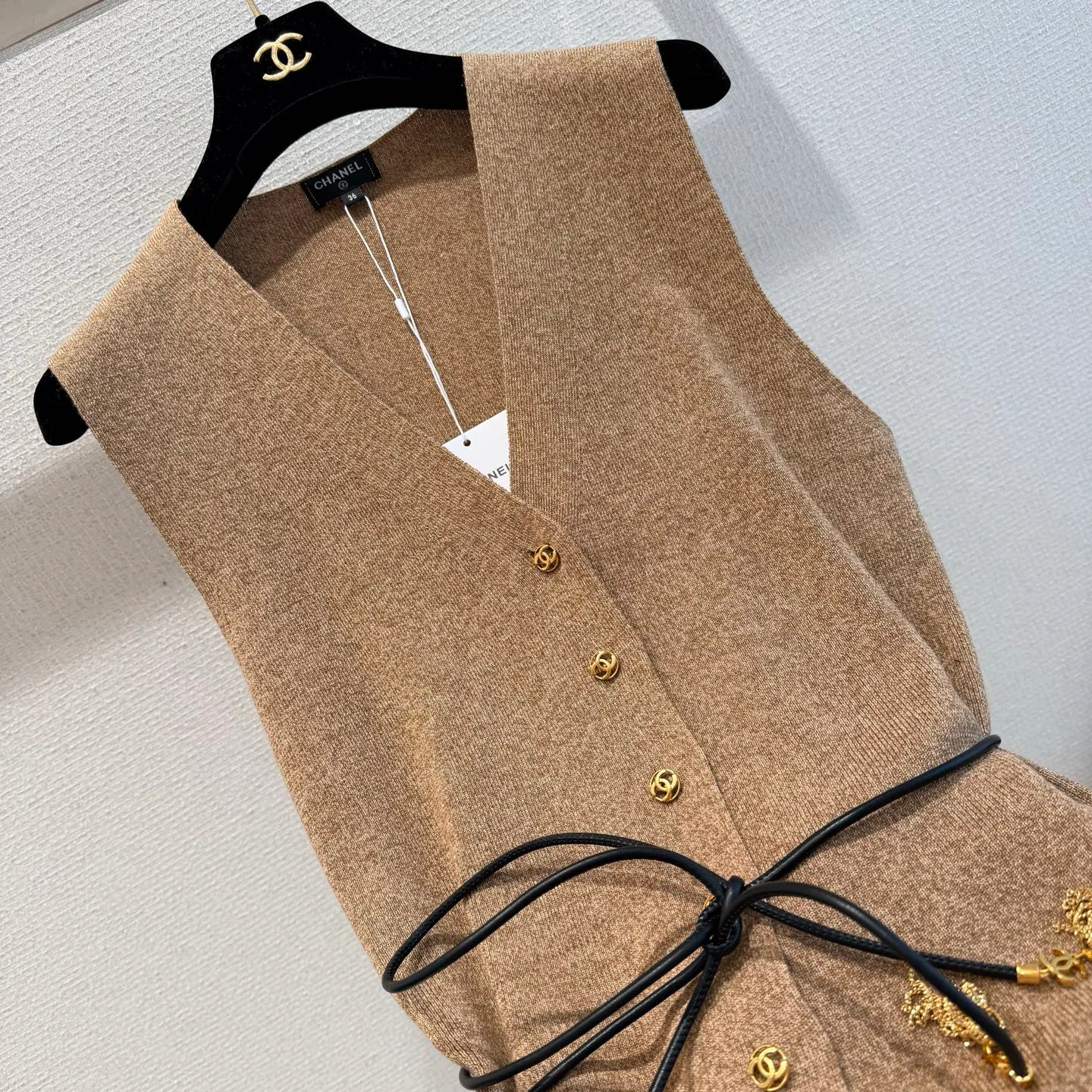 Women's Vests CHANEL 18138386