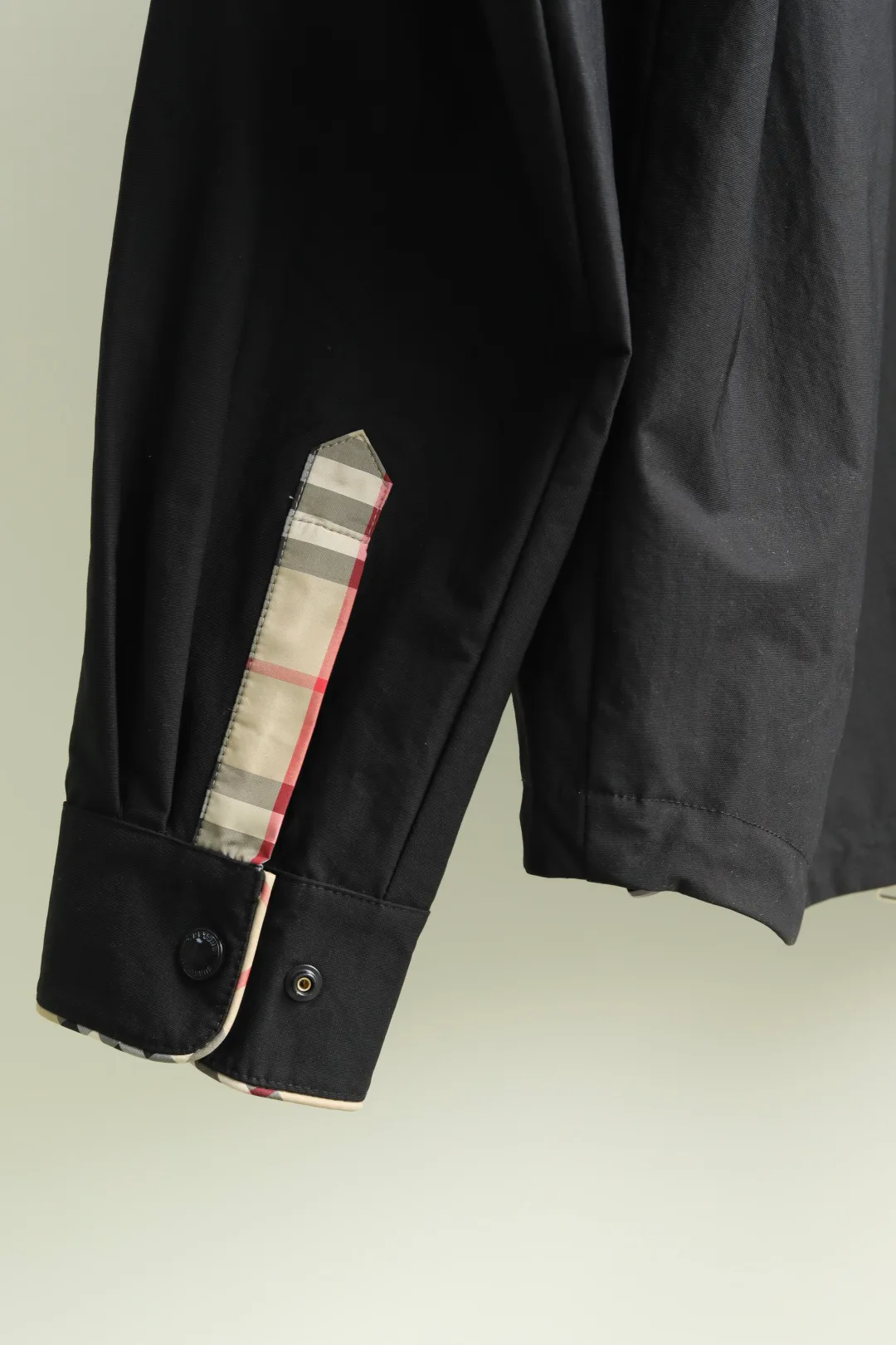 Men's Jackets And Down Jackets BURBERRY 18555527