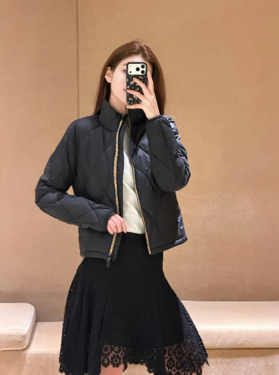Women's Jackets And Down Jackets BURBERRY 18380333