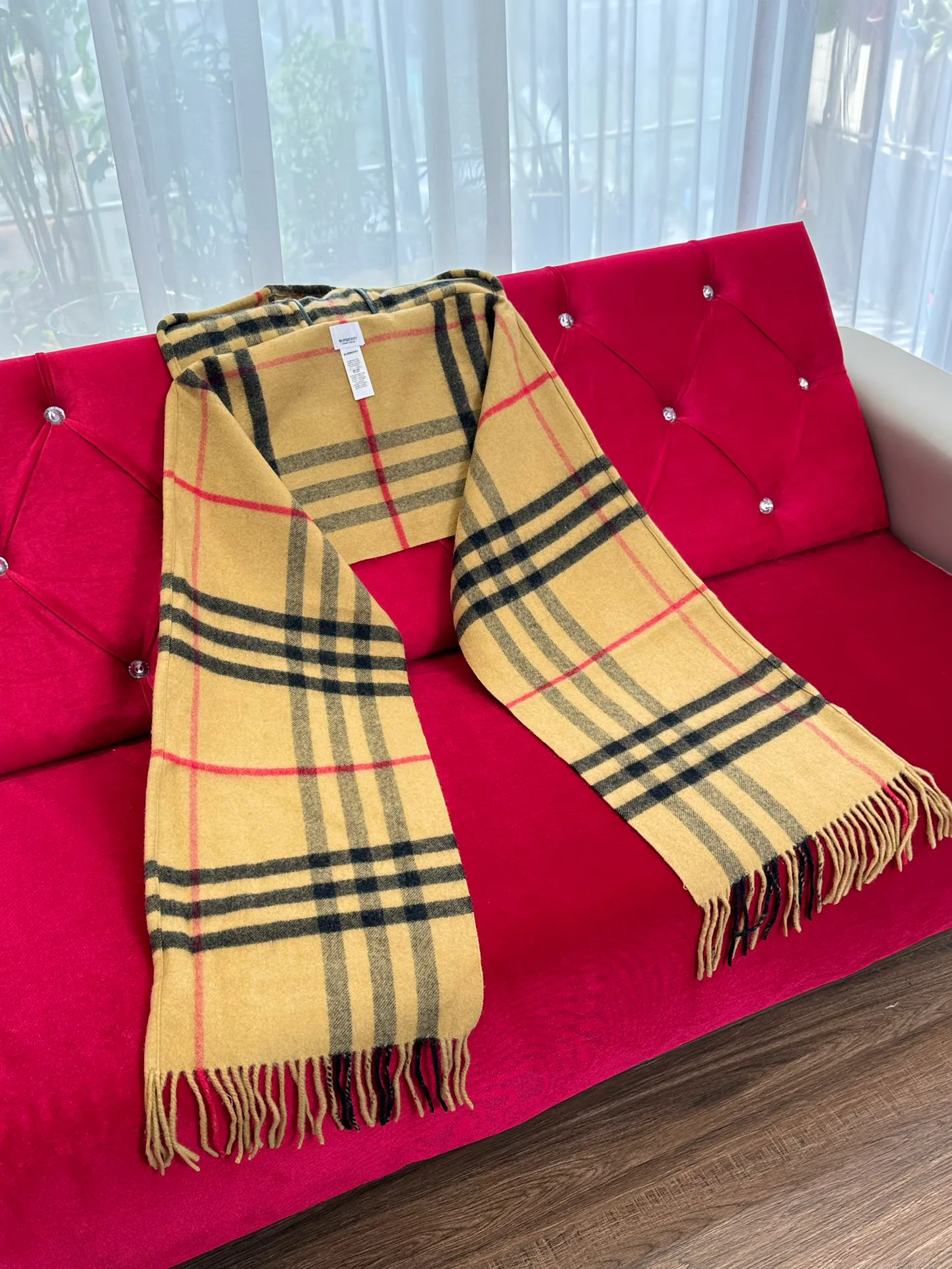 Scarves BURBERRY 18287614