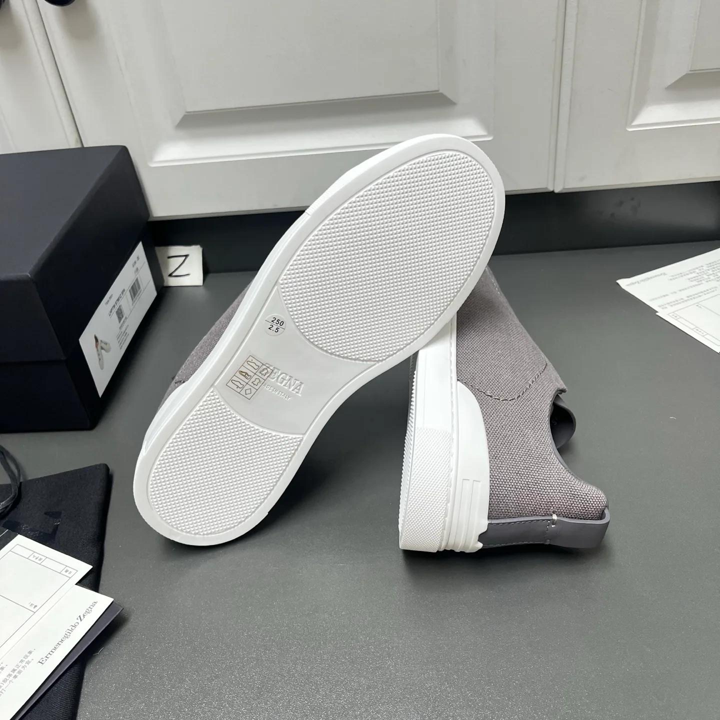 Men's Sneakers ZEGNA 18500262