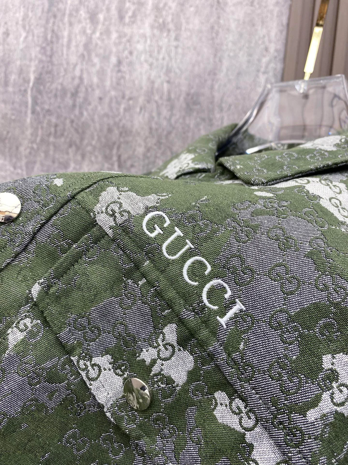 Куртки И Пуховики Мужские Gucci 18596394