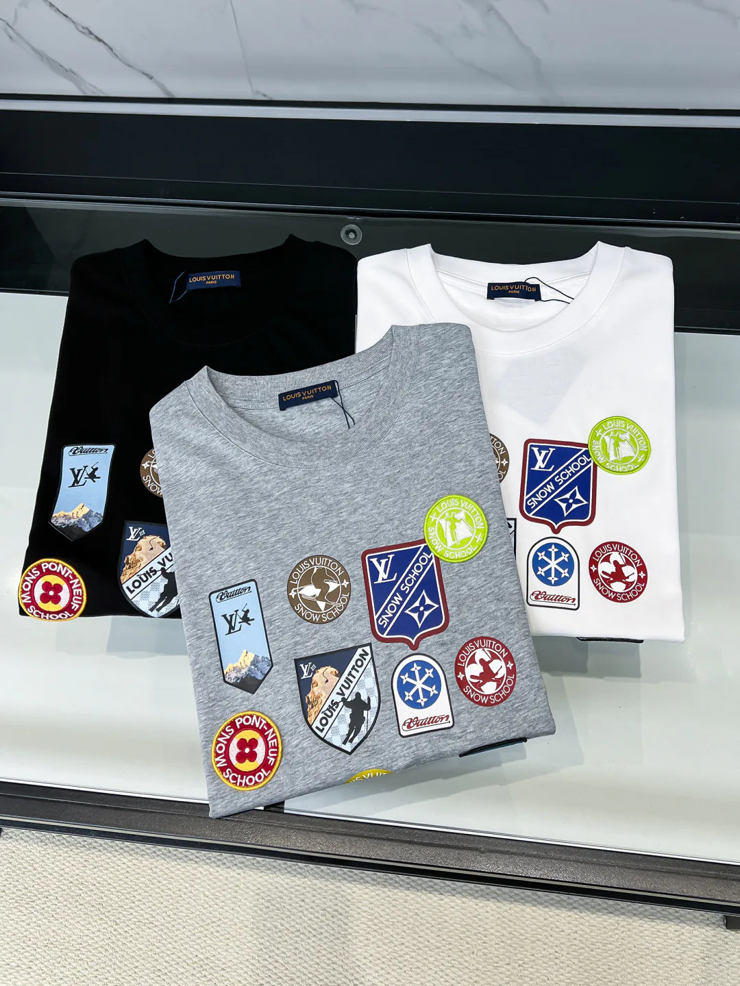 Men's T-Shirts LOUIS VUITTON 18499352