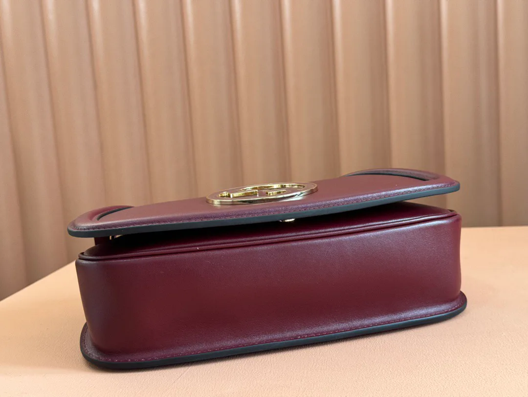 Women's Classic Handbags GUCCI 17449043