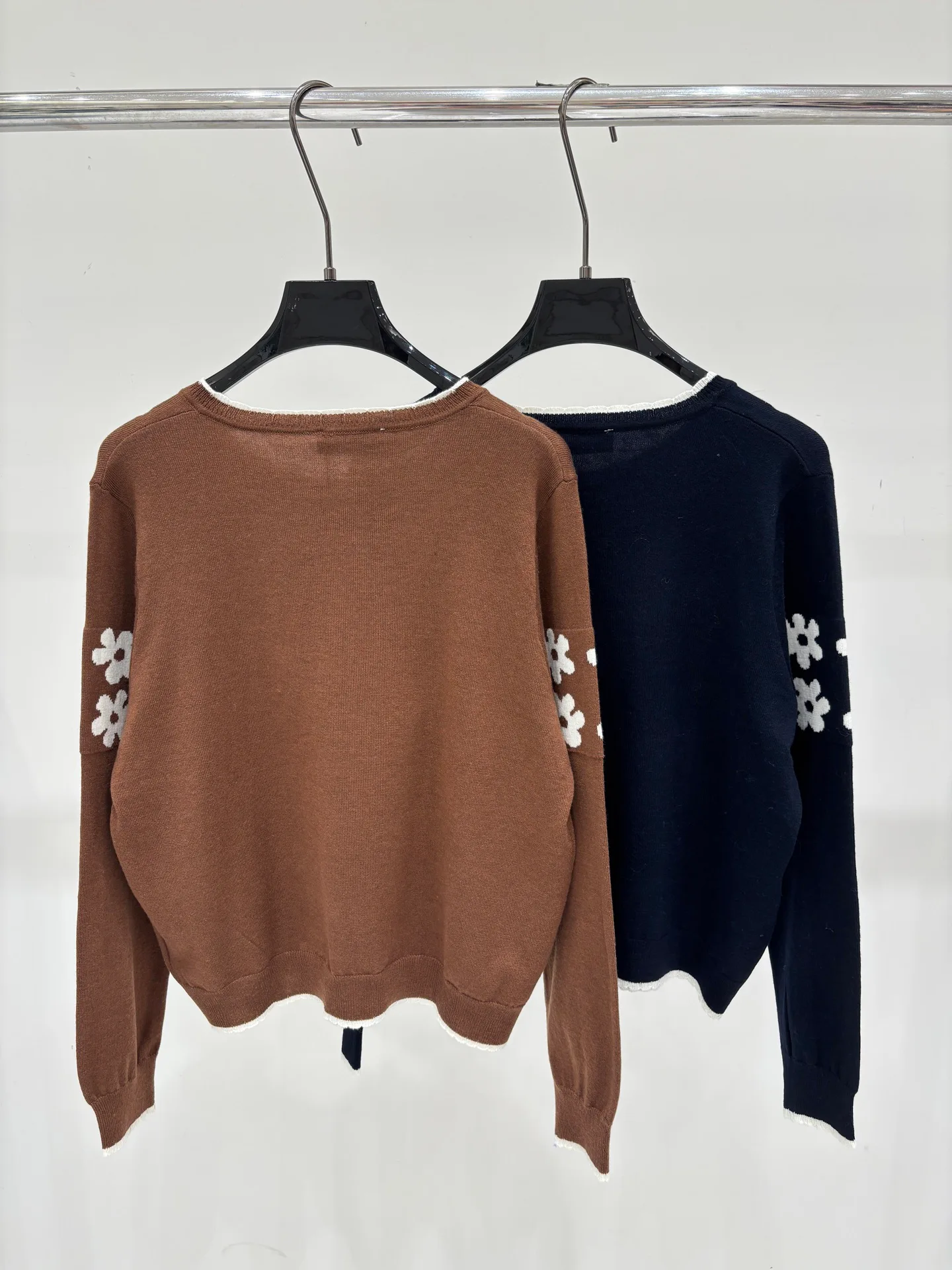 Women's Jumpers And Sweaters MIU MIU 18435655