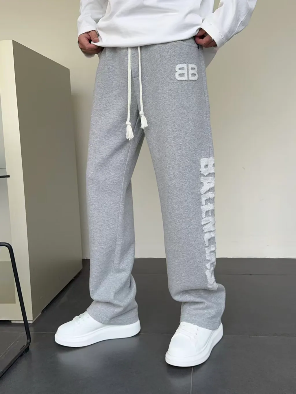 Men's Trousers BALENCIAGA 17882724