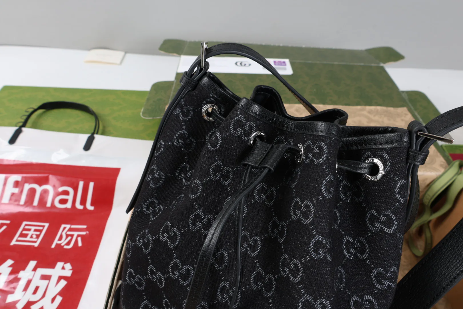 Women's Classic Handbags GUCCI 18065455