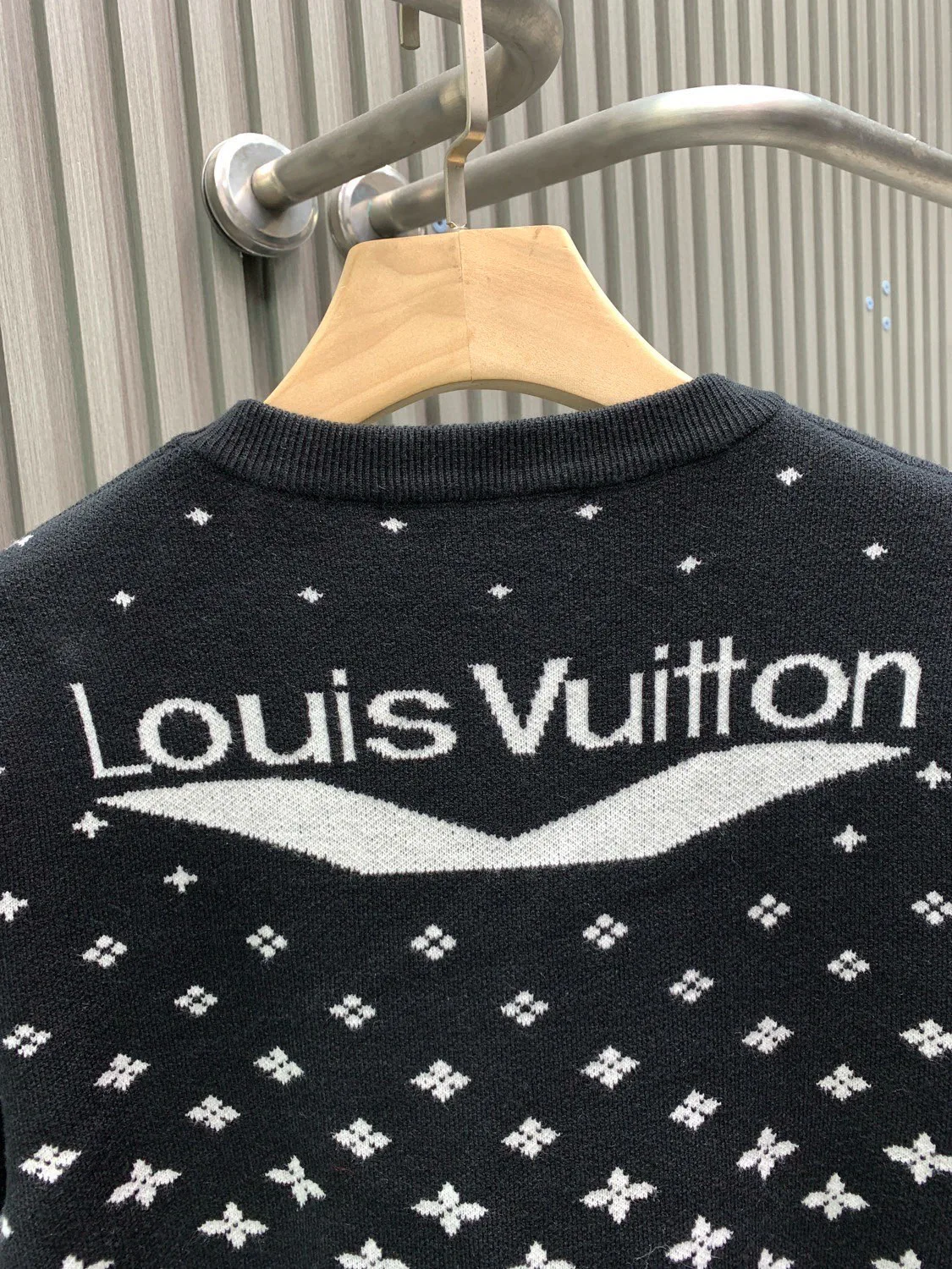 Women's Jumpers And Sweaters LOUIS VUITTON 17952859