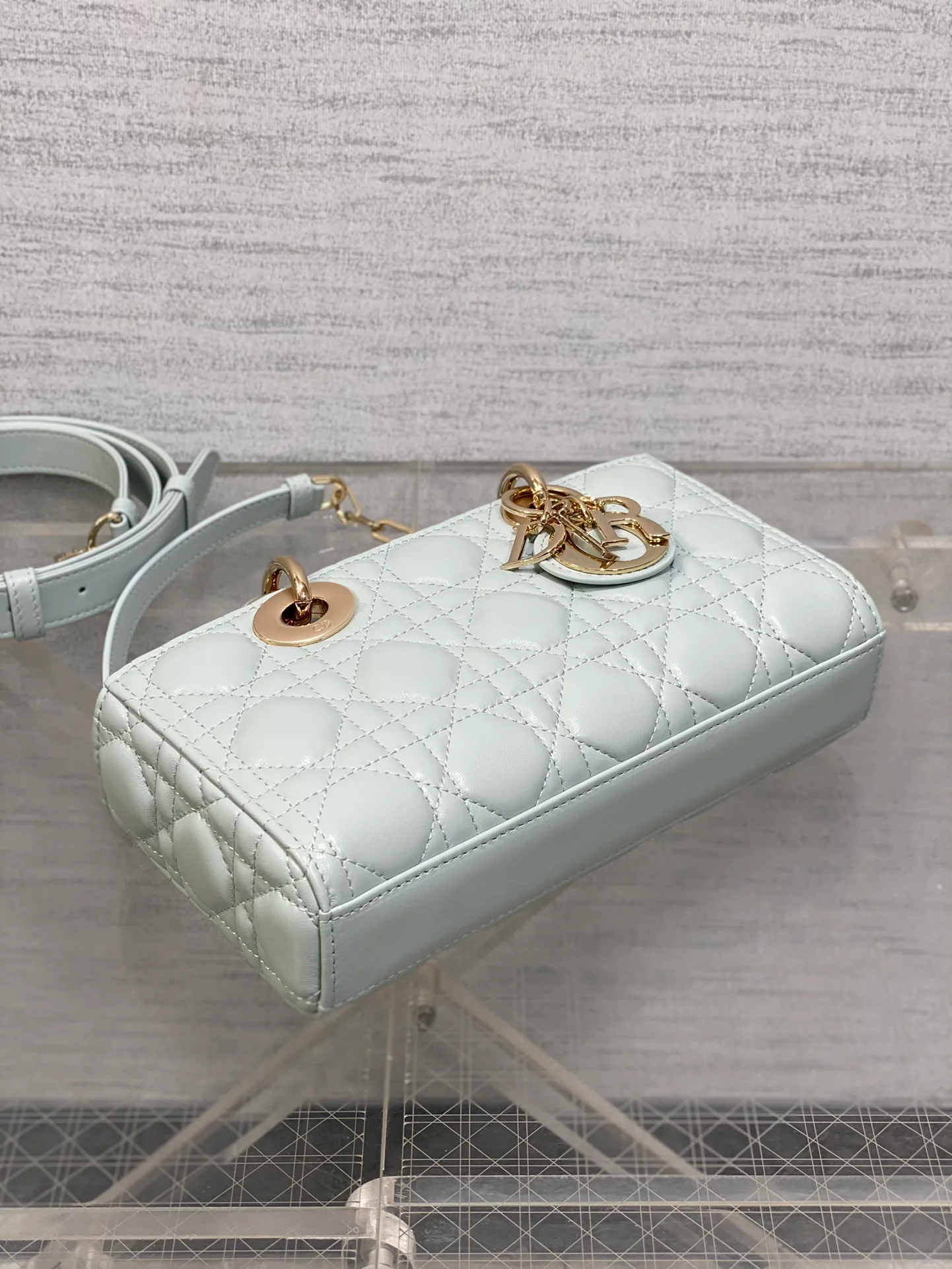 Women's Classic Handbags CHRISTIAN DIOR 17770412