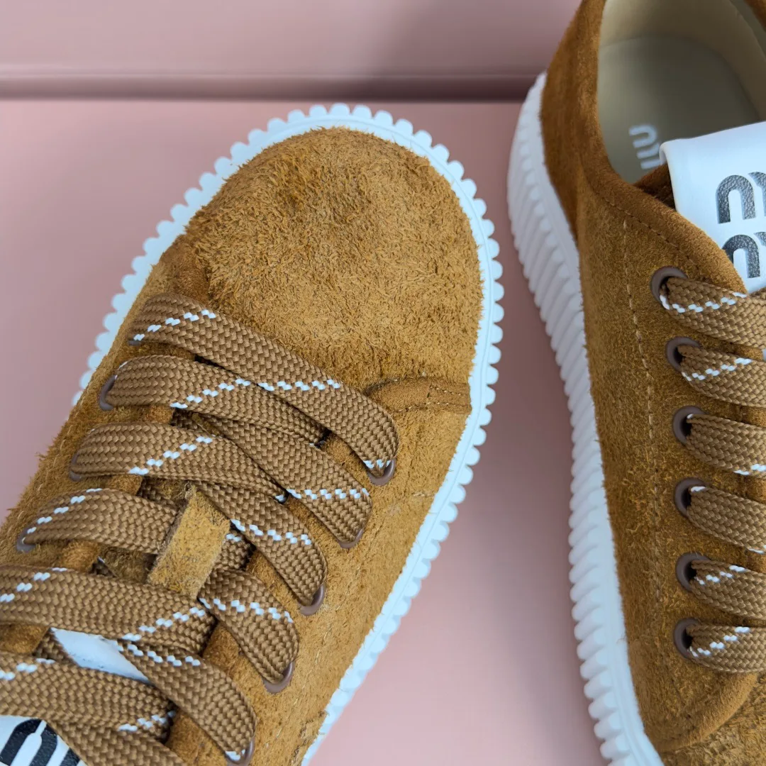 Women's Sneakers MIU MIU 17950578