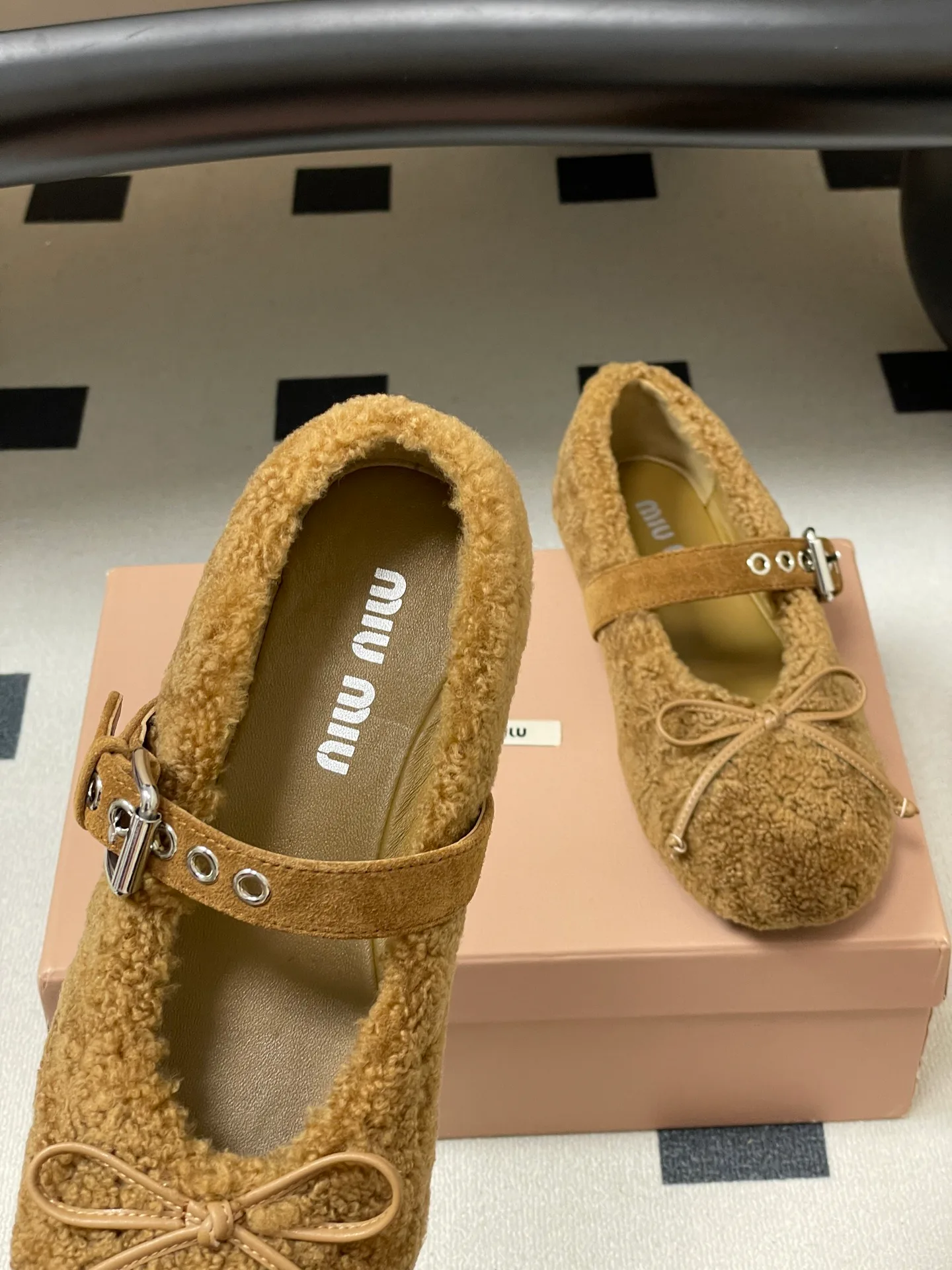 Women's Ballet Flats MIU MIU 18048981