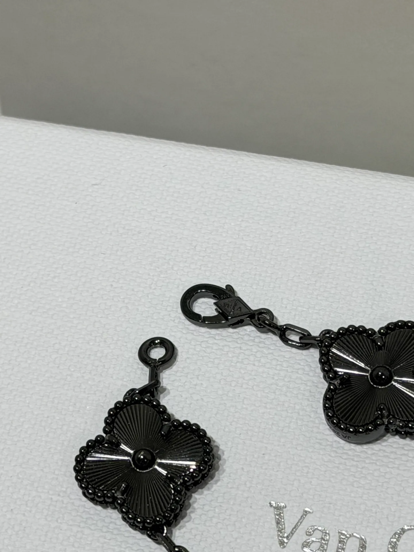 Jewelry VAN CLEEF & ARPELS 18123012