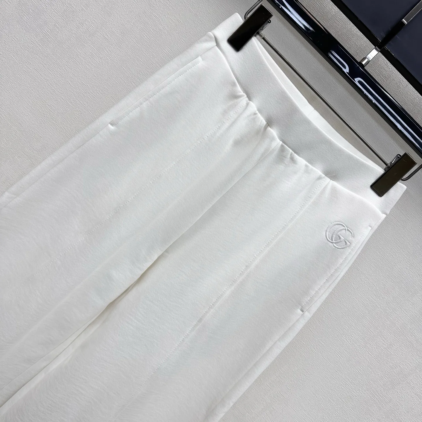 Women's Trousers GUCCI 18228471