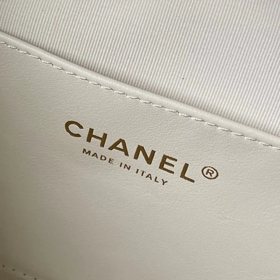 Women's Classic Handbags CHANEL 18207745