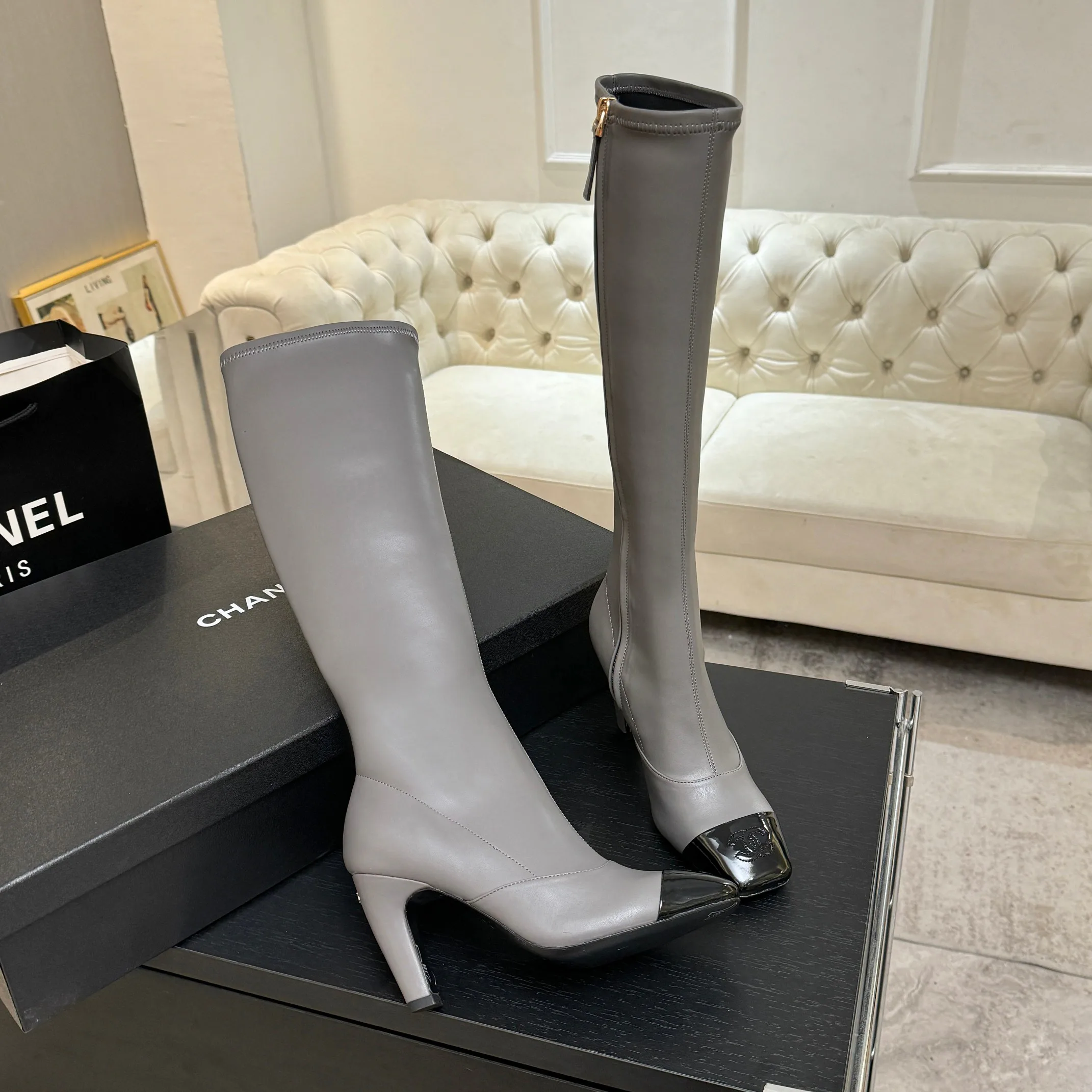 Women's Boots CHANEL 18500982
