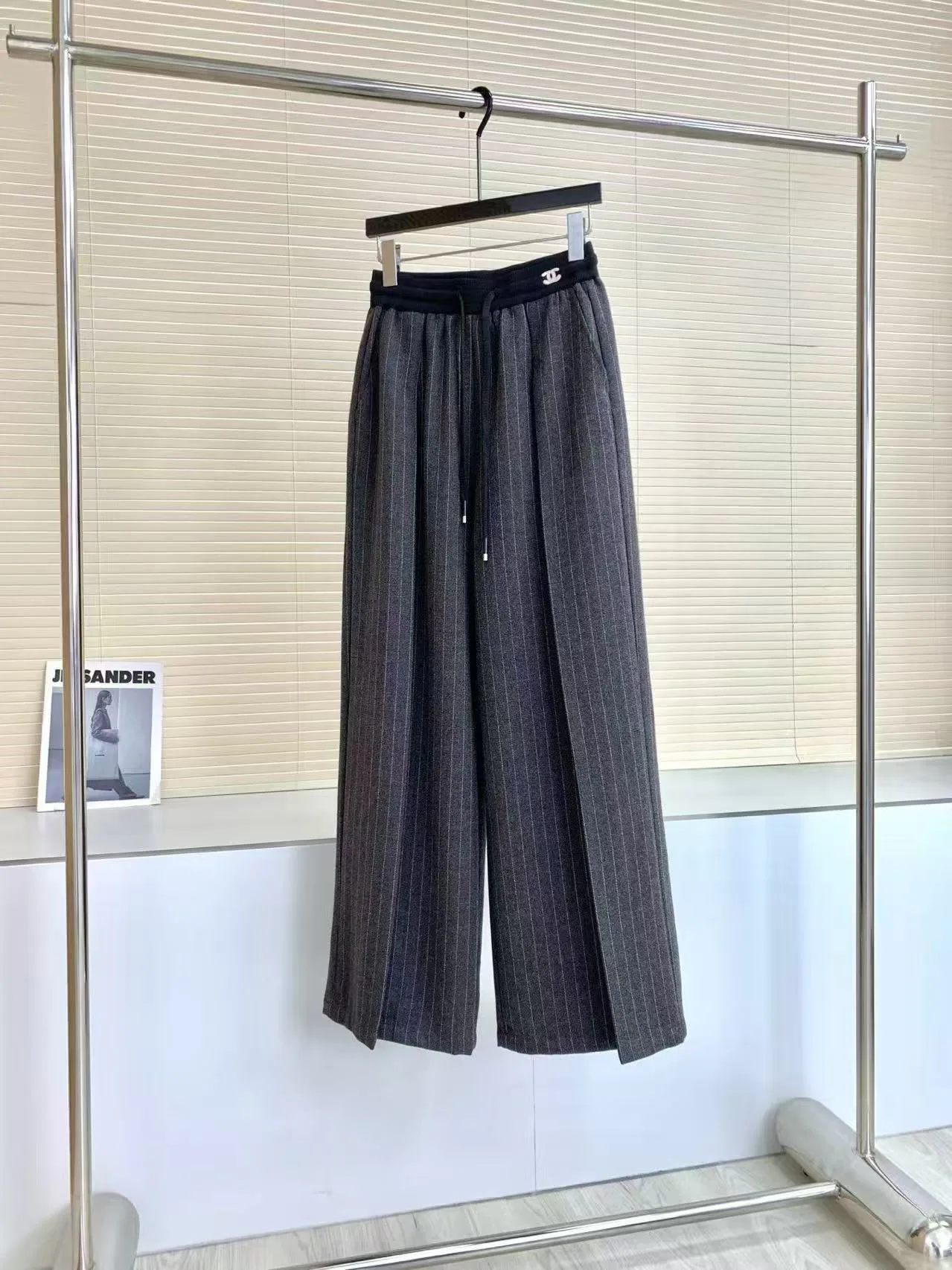 Women's Trousers CHANEL 18426601