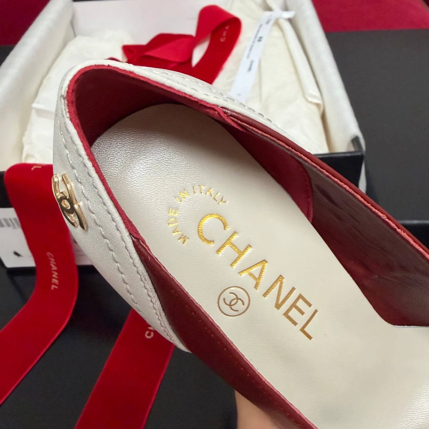 Туфли Женские Chanel 18683215