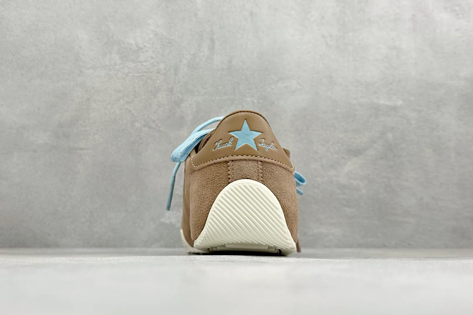 Men's Sneakers CONVERSE 17486369