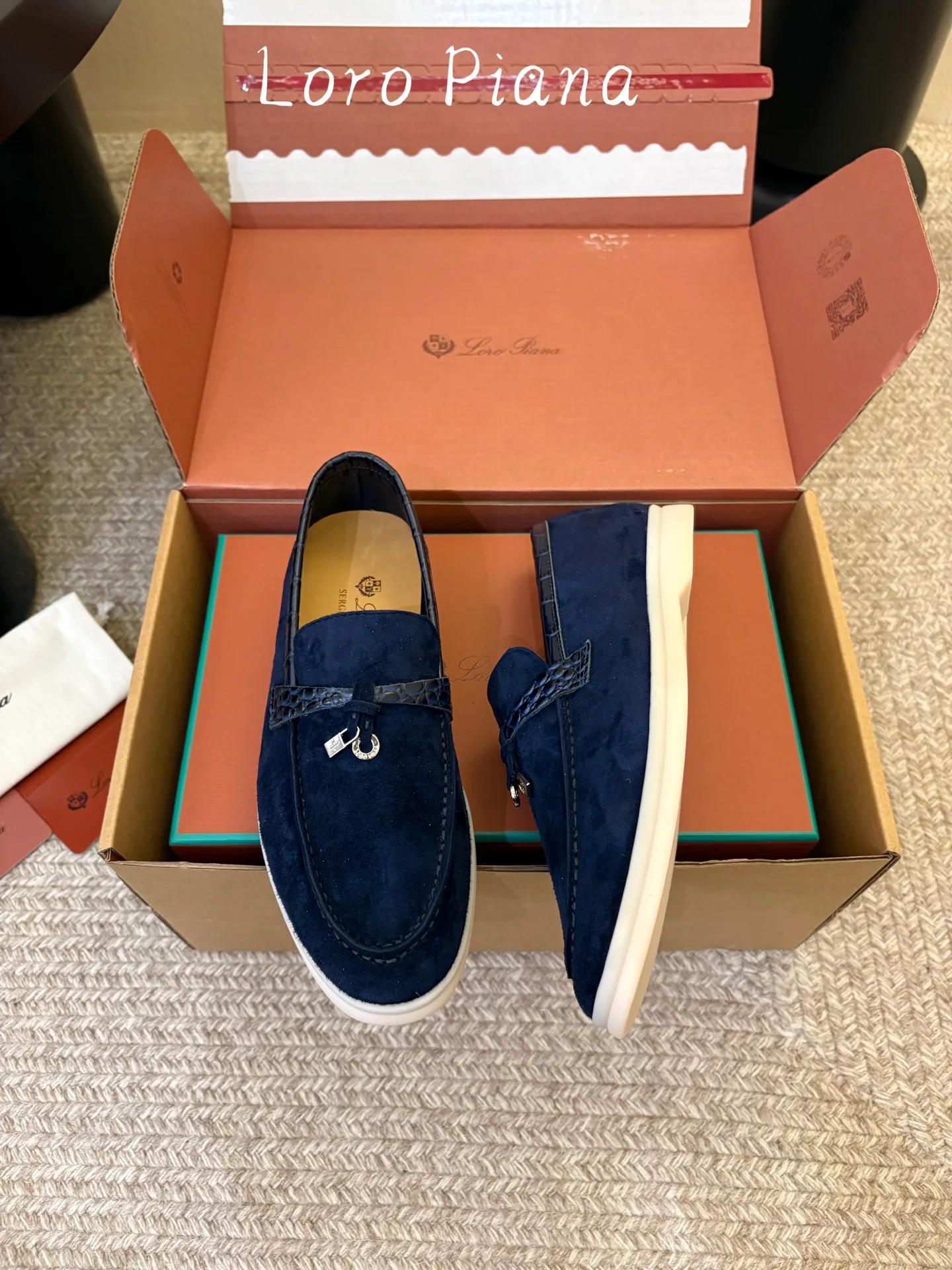 Women's Loafers And Moccasins LORO PIANA 18361094