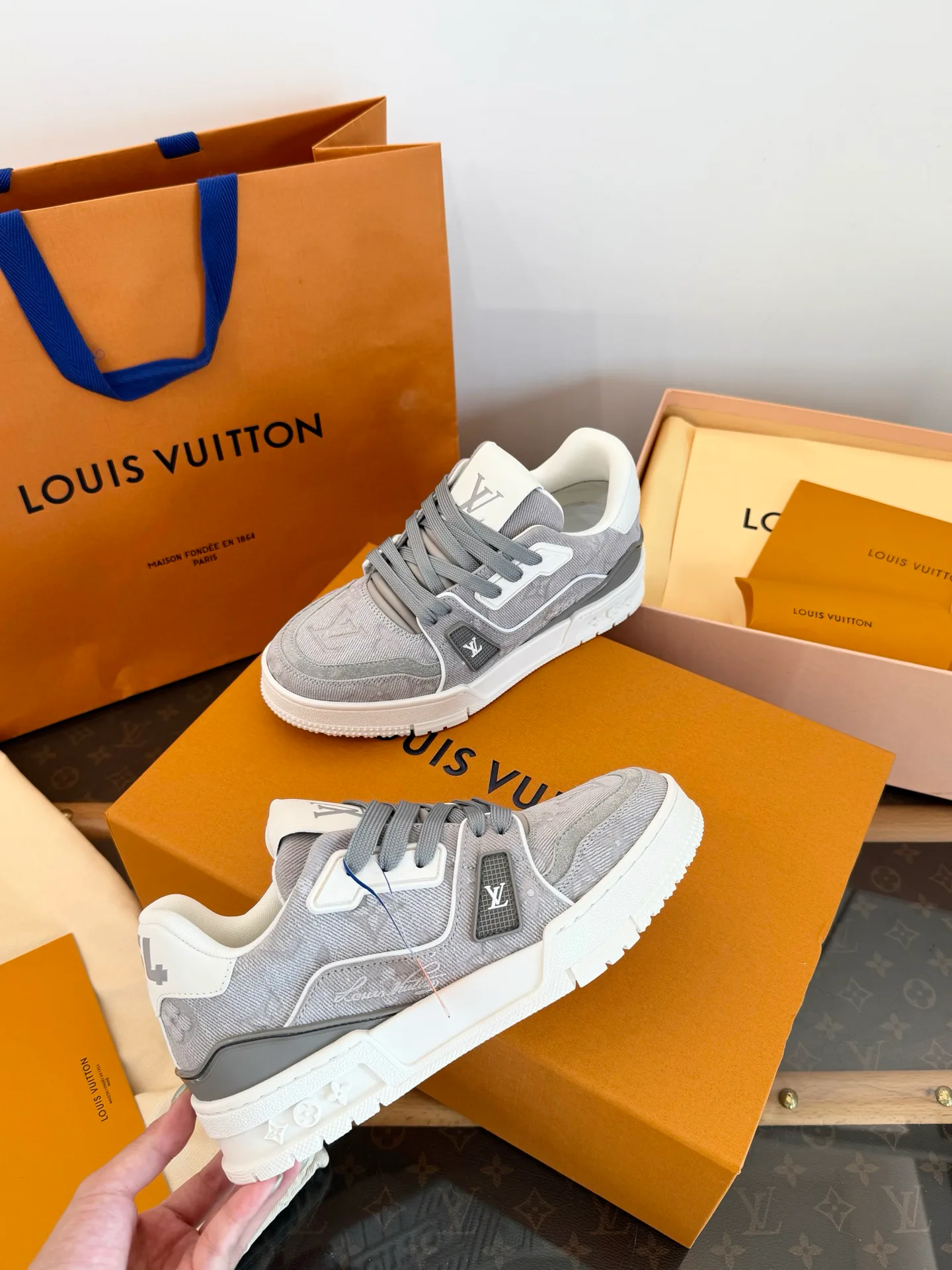 Men's Sneakers LOUIS VUITTON 17811973